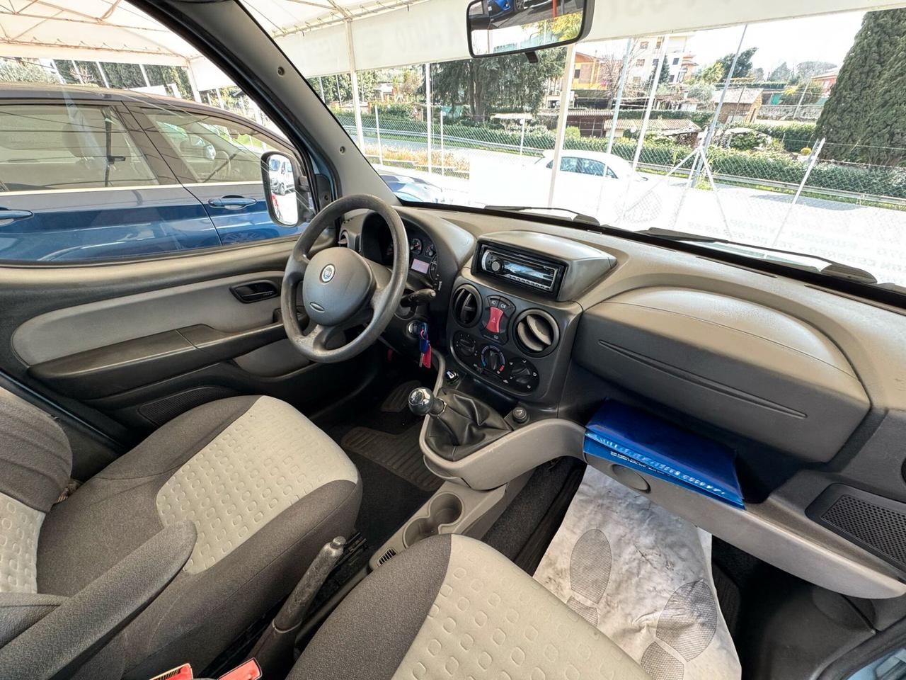 Fiat Doblò 1.9MJ 120CV trasporto disabili pedana idraulica