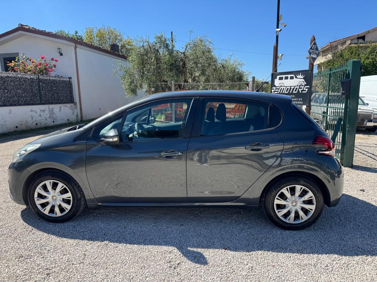 Peugeot 208 BlueHDi 75 5 porte Allure