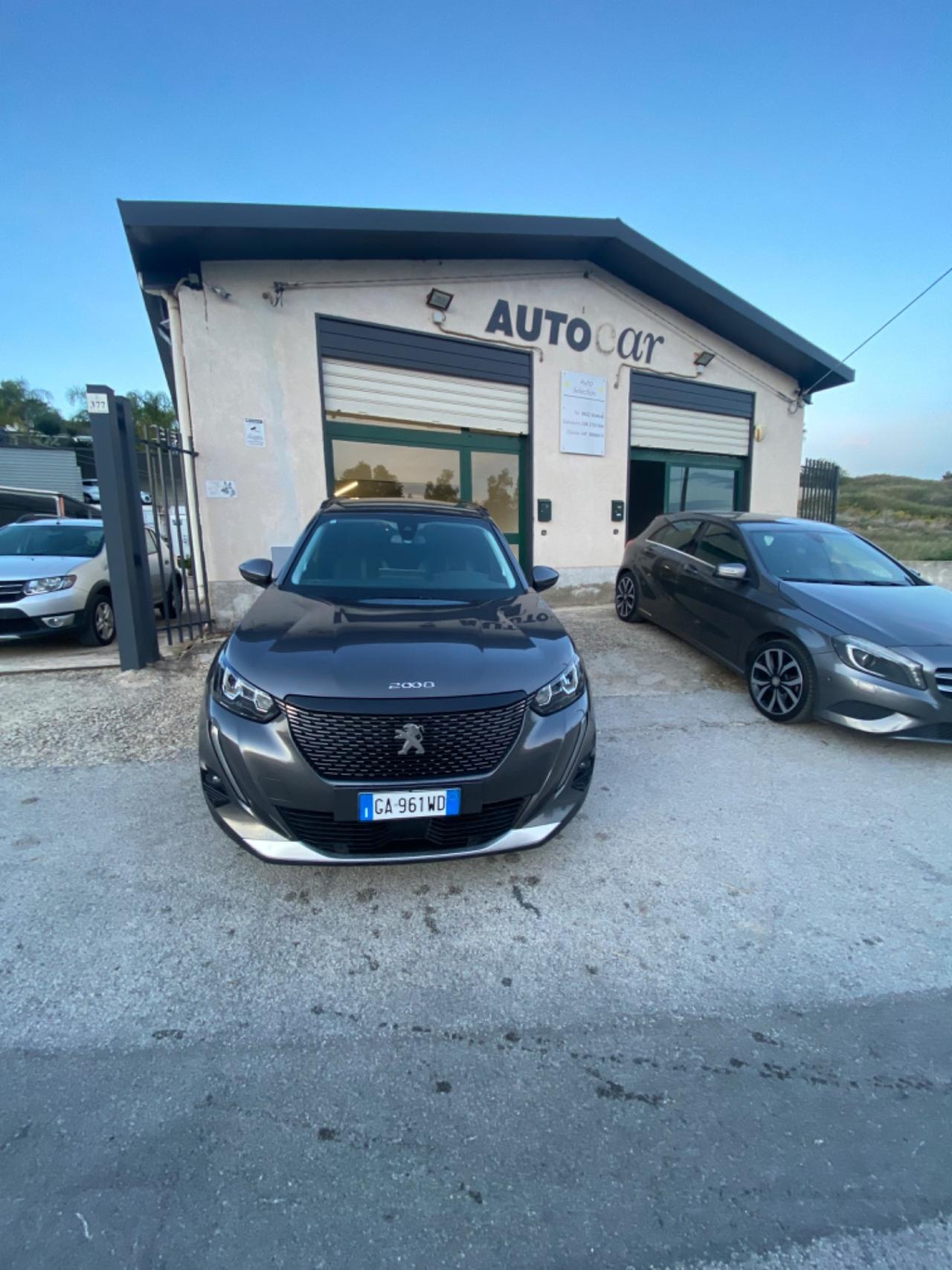 Peugeot 2008 BlueHDi 100 S&S Allure