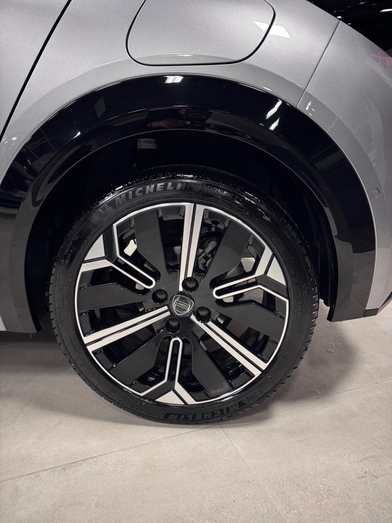 LANCIA YPSILON MY2025 DCT EDIZ CASSINA