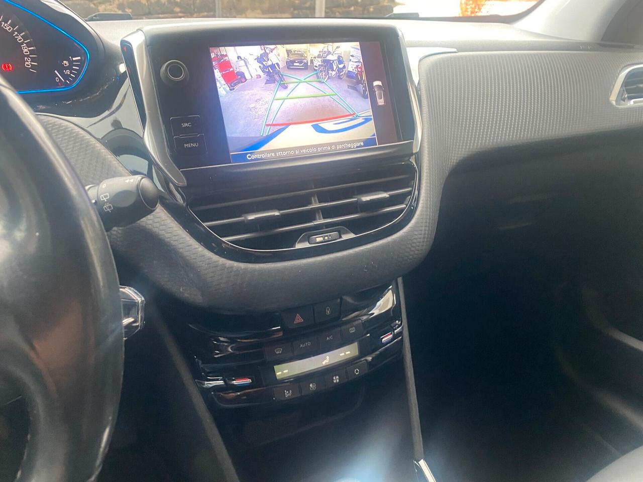 Peugeot 2008 BlueHDi 120 S&S Allure