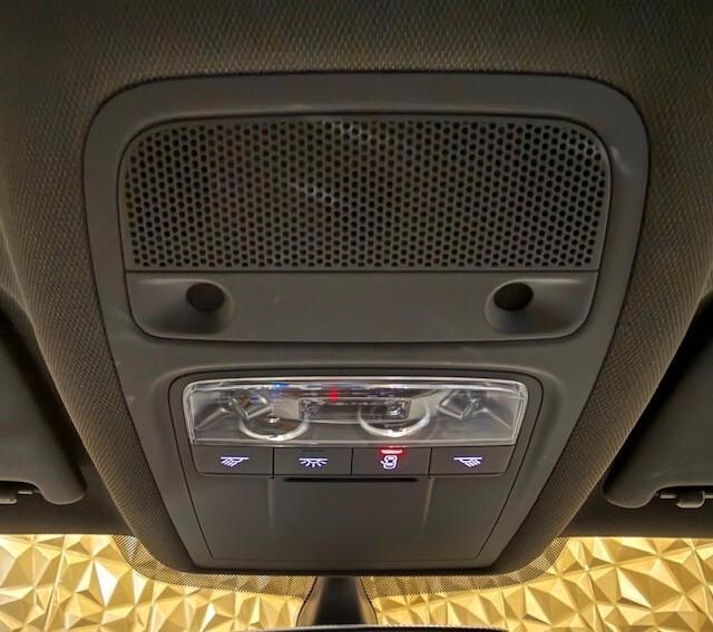 Audi A3 Sedan 30 1.6 tdi S-line116cv s-tronic