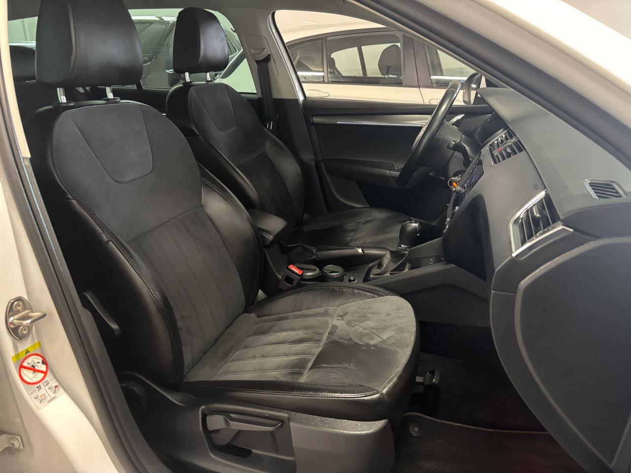 Skoda Octavia 1.4 TSI METANO AUT. |alcantara/pelle|