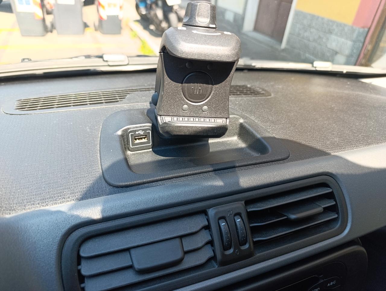 Fiat Panda 1.2 Lounge --- POCHI KM