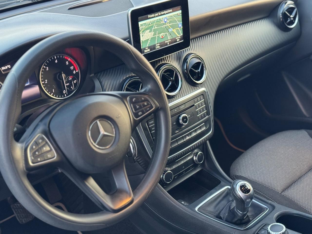 Mercedes-benz GLA 180 CDI Sport, Neopatentati !