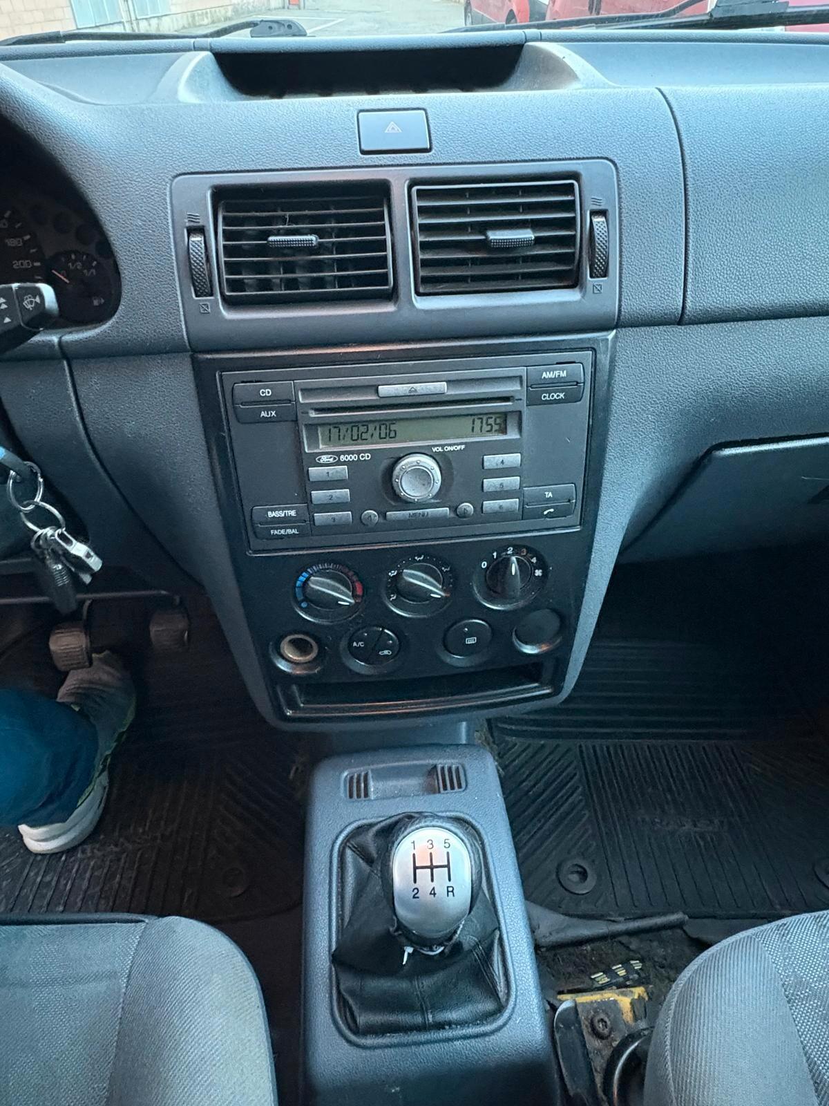 Ford Transit Connect 230L 1.8 TDCi/110CV PL-TA