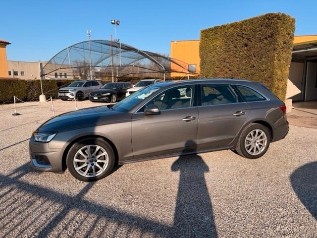 Audi A4 Avant 2.0Tdi 163Cv Bus.Adv. S-tronic- 4000€ Opt
