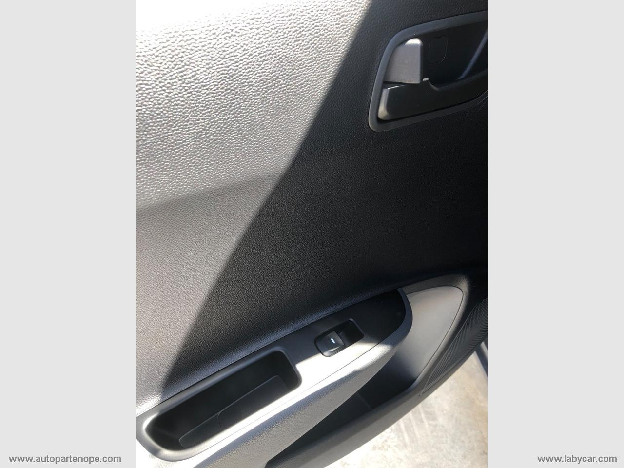 HYUNDAI i10 1.0 MPI Sound Edition