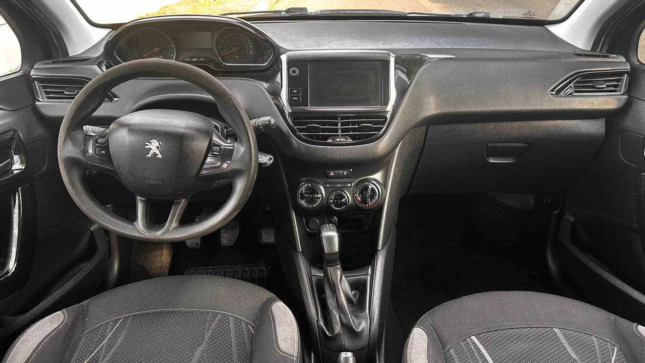 Peugeot 208 1.4 HDi 68 CV 5 porte Allure