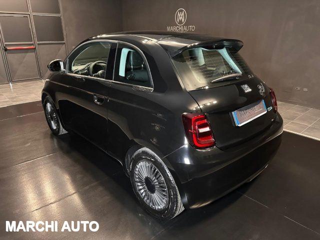 FIAT 500e Berlina 42 kWh