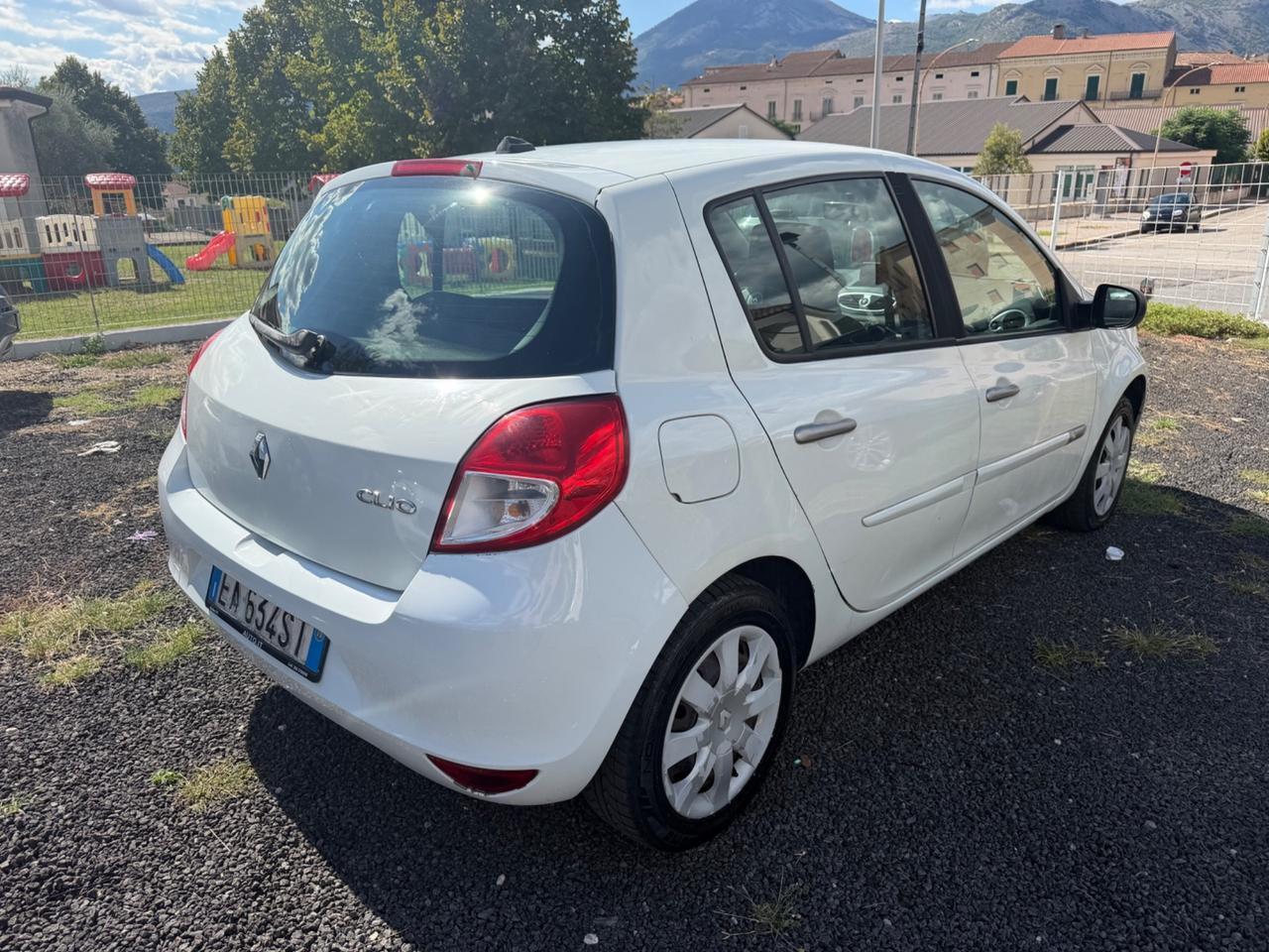 Renault Clio 1.2 16V 5 porte GPL Dynamique