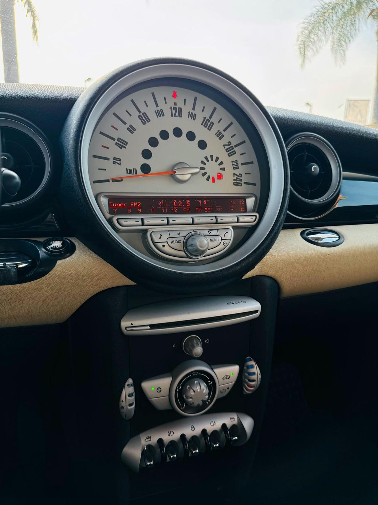 Mini Cooper D 1.6 16V Baker Street