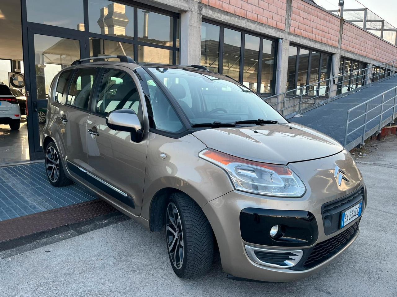 Citroen C3 Picasso 1.6 B/GPL 2033 Neopatentati Pelle Tetto