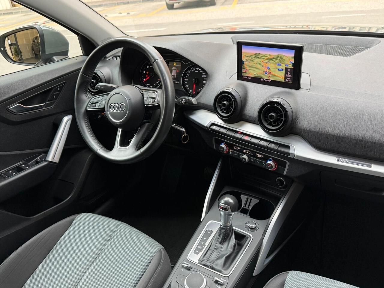 Audi Q2 30 TDI S tronic Business 1.6 Diesel 116cv