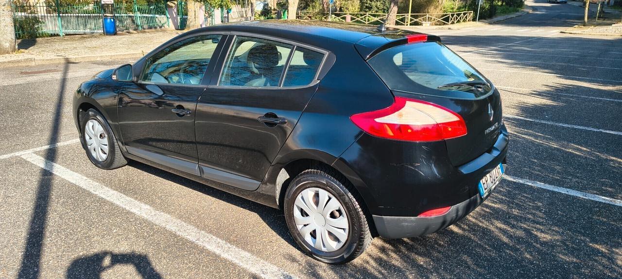 Renault Megane Mégane 1.5 dCi 110CV Wave