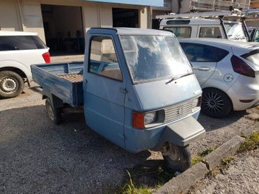 Piaggio Ape TM P703
