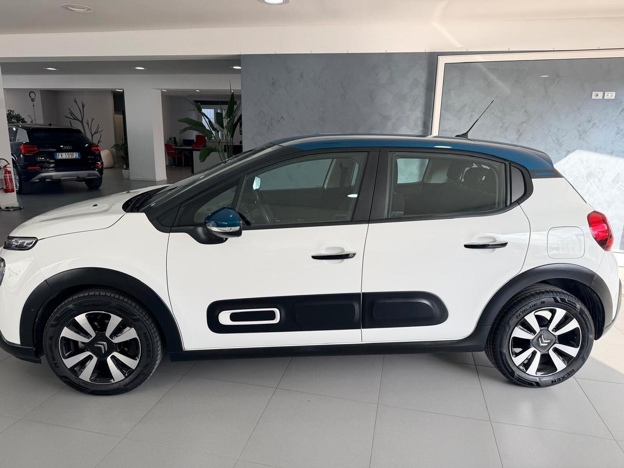 Citroen C3 PureTech 110 S&S Shine