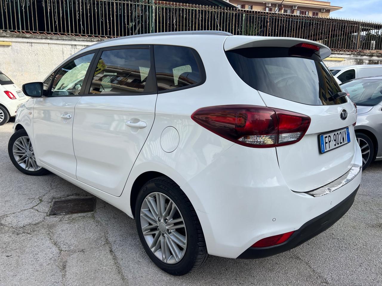 Kia Carens 1.7 CRDi 7 Posti