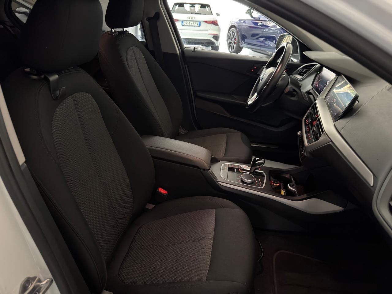 Bmw 118 118d 5p. Business Advantage auto 150cv