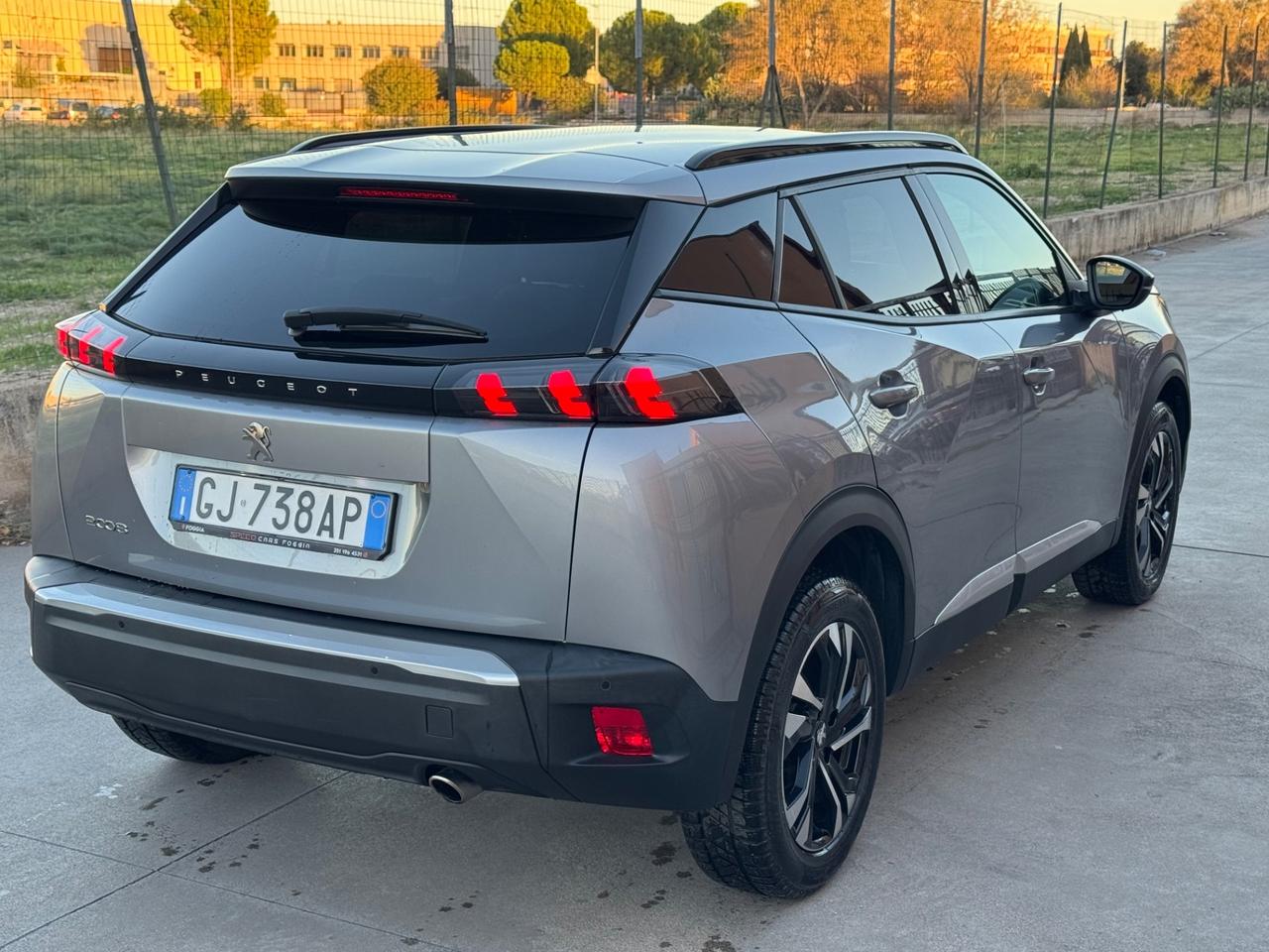 Peugeot 2008 BlueHDi 130 S&S EAT8 Allure