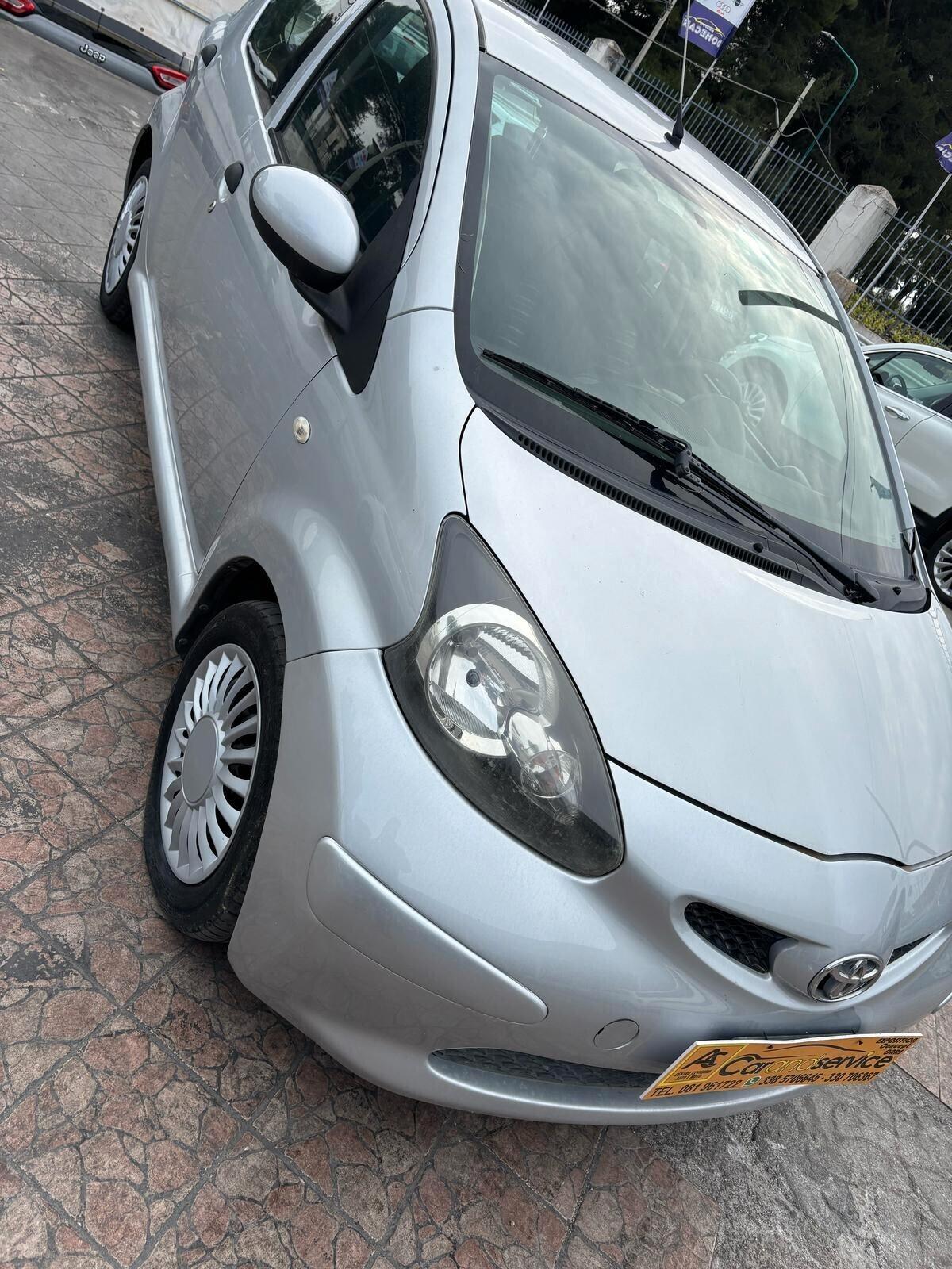 Toyota Aygo 1.0 12V VVT-i 5 porte
