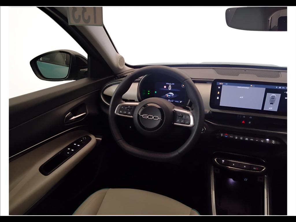FIAT 600 IV 2023 - 600 1.2 hybrid La Prima II 110cv auto