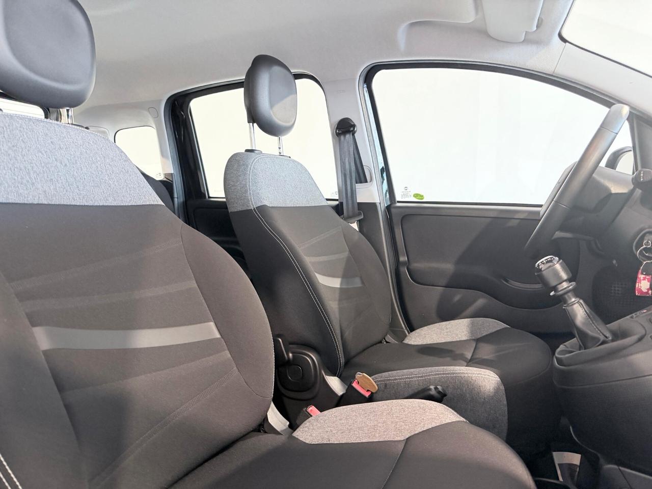 Fiat Panda 1.0 HYBRID 2022 NEOPATENTATI