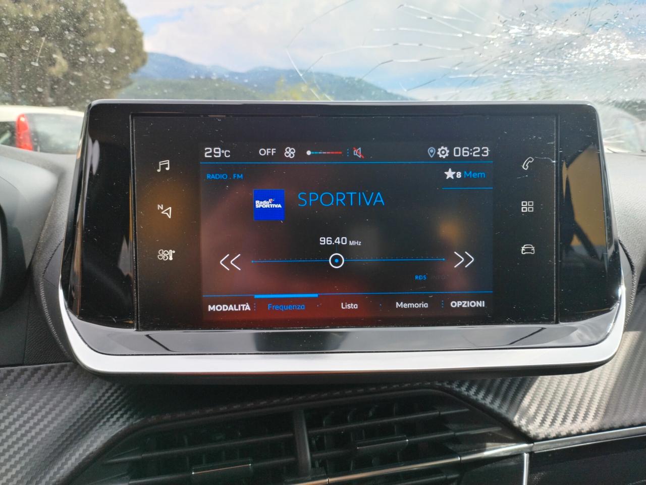 Peugeot 208 PureTech 75 Incidentata/Sinistrata