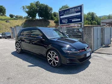 Volkswagen Golf GTI Performance 2.0 245 CV TSI DSG 5p. BMT