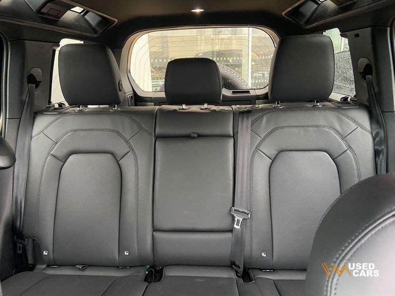 Land Rover Defender Defender 110 3.0D I6 200 CV AWD Auto S