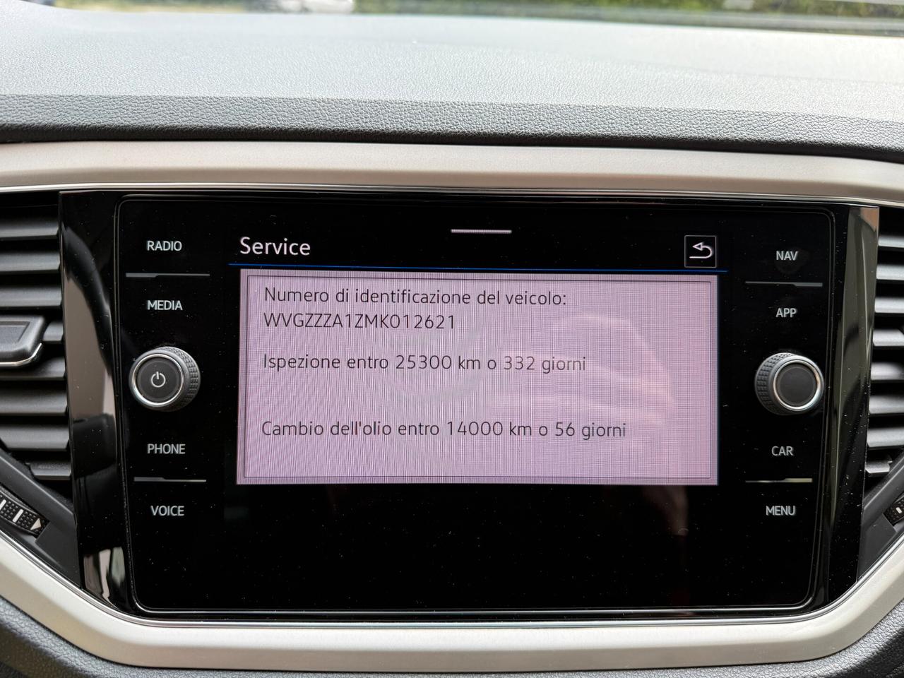 Volkswagen T-Roc 1.0 Cabrio Style Prezzo reale Navi