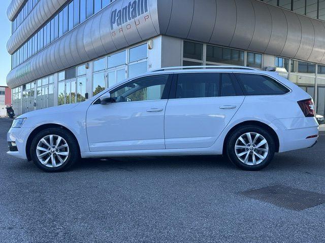SKODA Octavia 2.0 TDI SCR 150 CV DSG Wagon Style