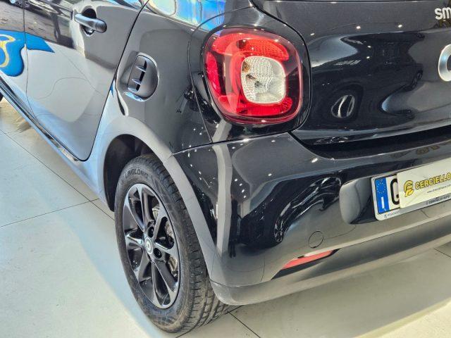 SMART ForFour 70 1.0 Youngster tua da ?119,00 mensili