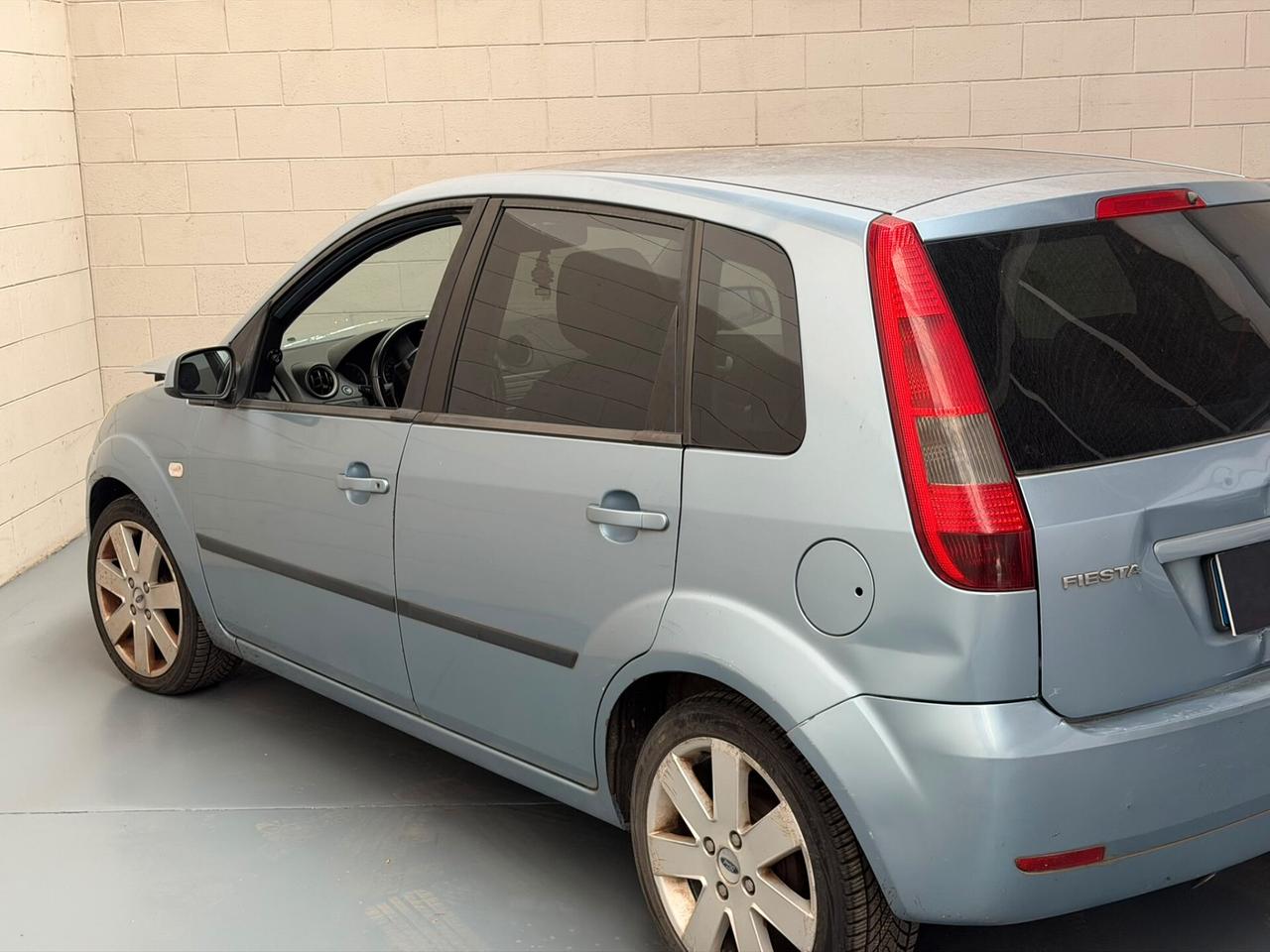 Ford Fiesta 1.2 16V 5p. Collection