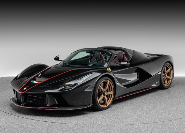 FERRARI LaFerrari Aperta "SPEDIZIONE SU RICHIESTA IN TUTTO IL MONDO"