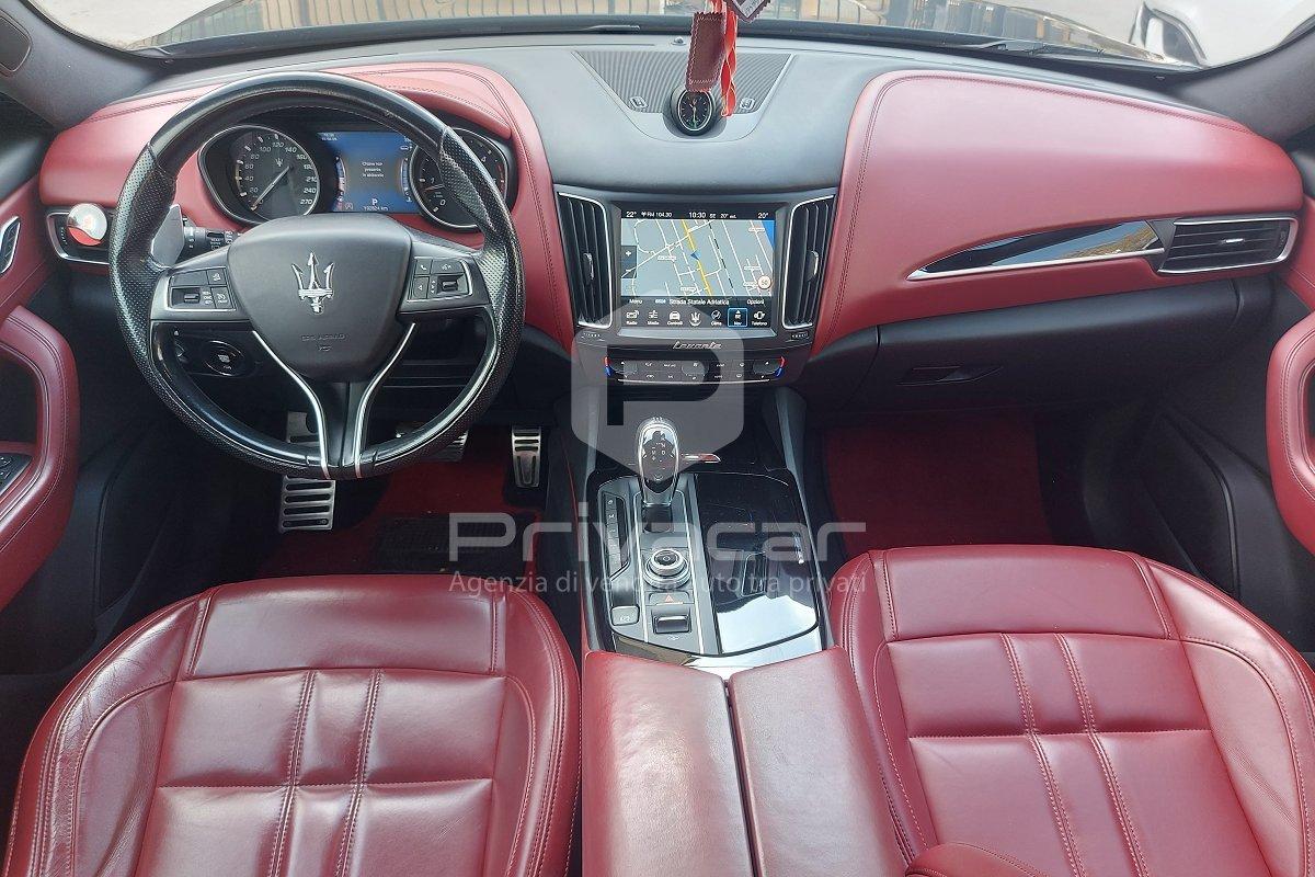 MASERATI Levante V6 Diesel AWD Gransport