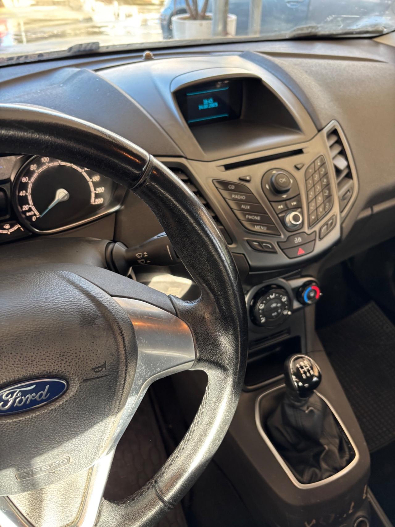 Ford Fiesta 1.0 80CV 5 porte neo patentati