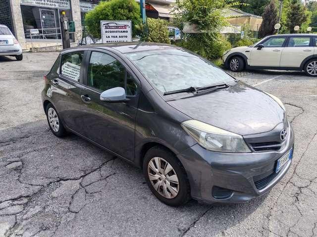 Toyota Yaris Yaris III 2011 5p 1.0