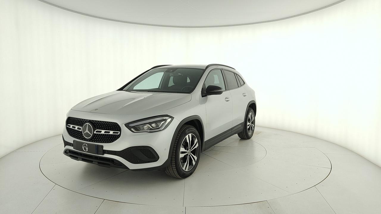 Mercedes-Benz GLA 200 d Sport Plus 4matic auto