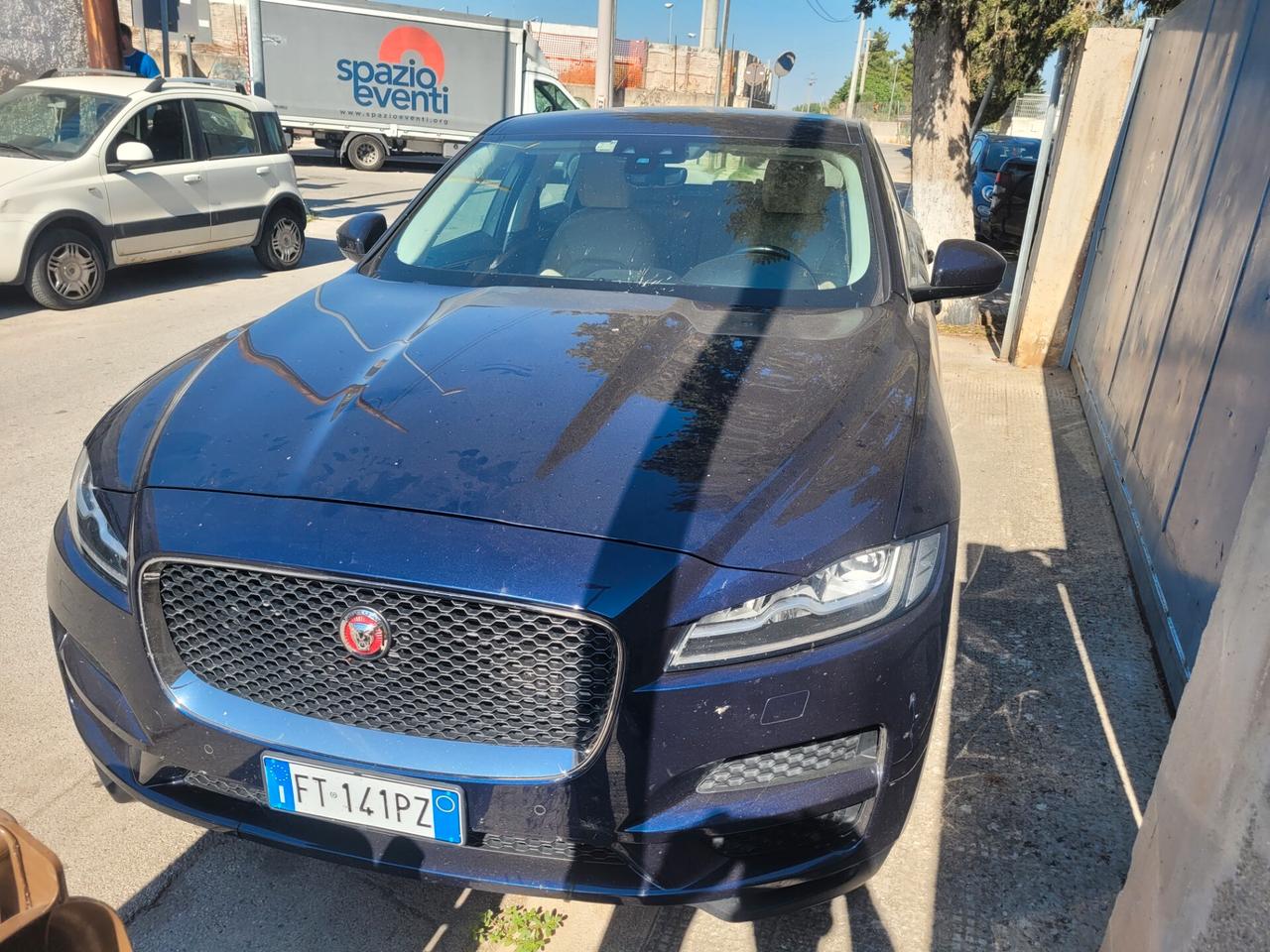 Jaguar F-Pace 2.0 D 180 CV AWD aut. Pure