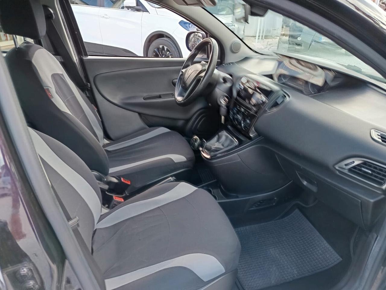 Lancia Ypsilon 0.9 85 CV Metano DA 90€/MESE NO ANTICIPO