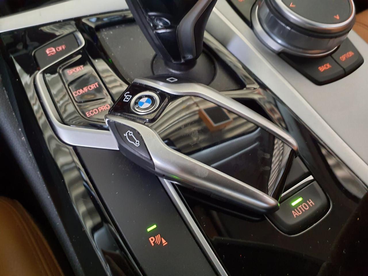 Bmw 520 520d TOURING LUXURY