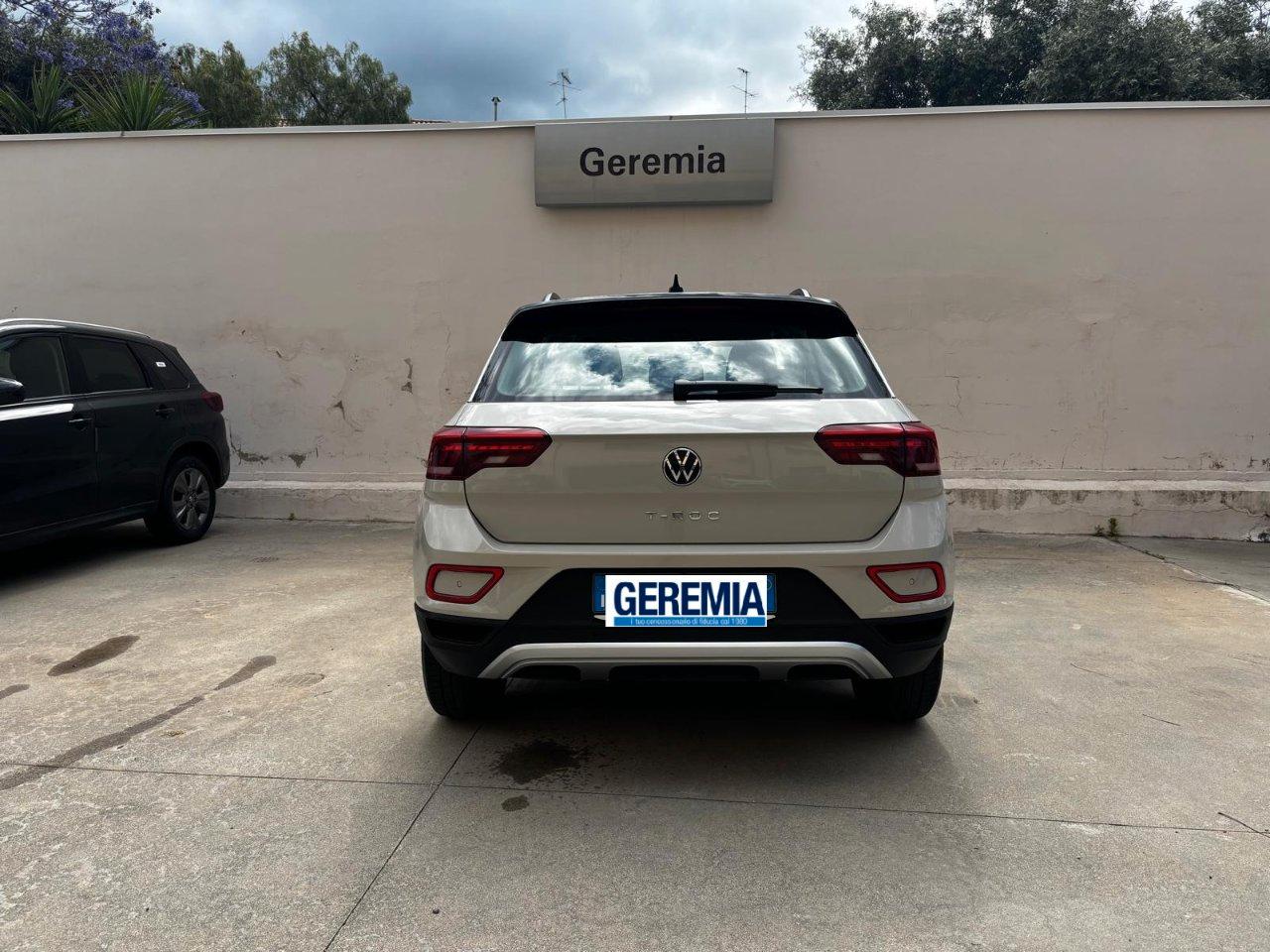 Volkswagen T-Roc 1.0 tsi Life 110cv