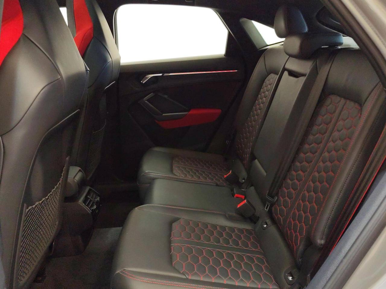 Audi Q3 Sportback RS 2.5 quattro