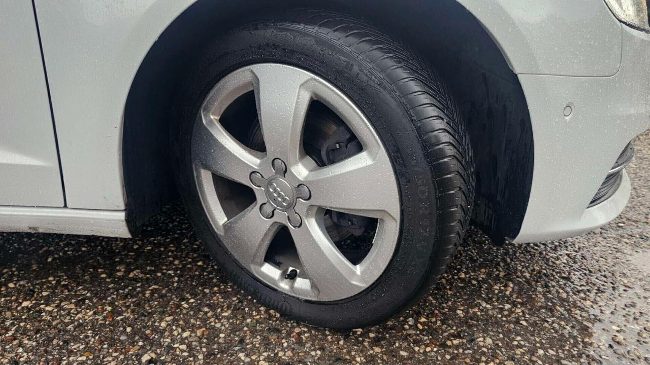 Audi A3 SPB 2.0 TDI 150 CV clean diesel Ambition
