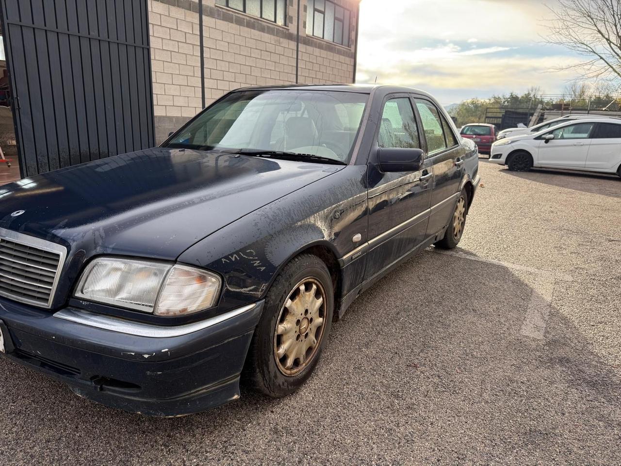 Mercedes-benz C 220 C 220 diesel cat Classic