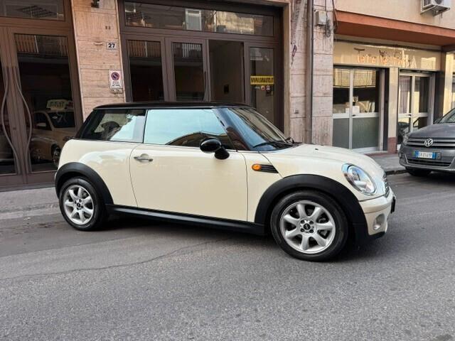 Mini Cooper D - 1.6 D 110 CV - Pepper