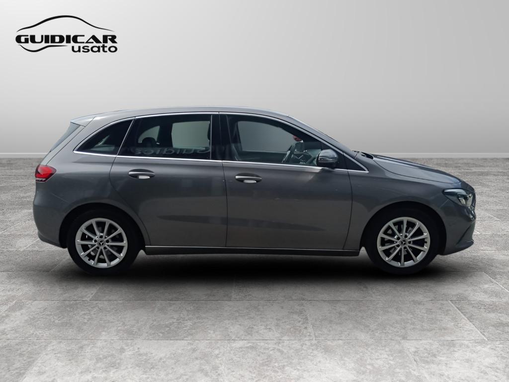 Mercedes-Benz Classe B - W247 2018 - B 180 d Sport Plus auto