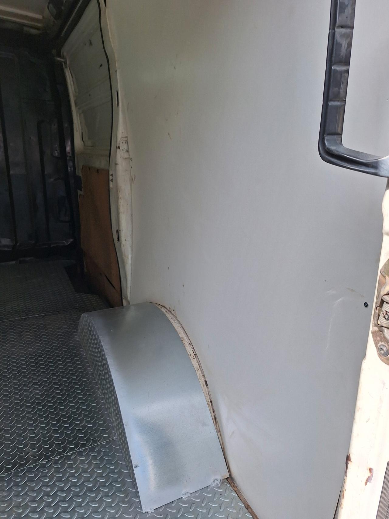 Iveco Daily C 2.3 hpi 29 L 10 95 cv