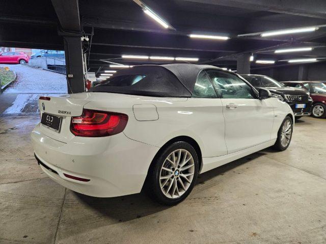 BMW 220 i Cabrio Sport